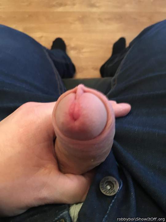 Photo of a dong from robbyboi