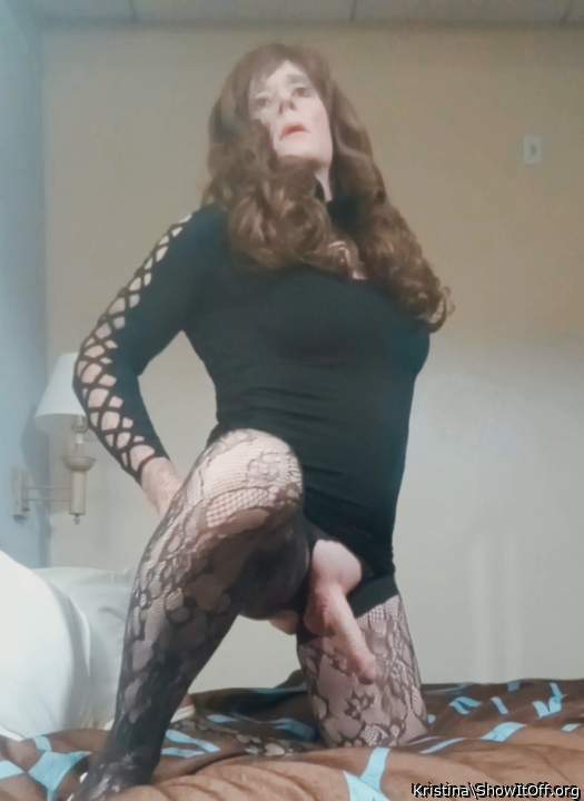 let me shove under to lick it