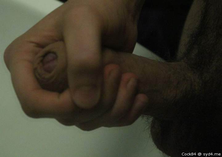 Photo of a bald-headed mouse from Cock84
