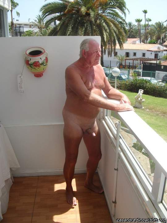 Love to be naked