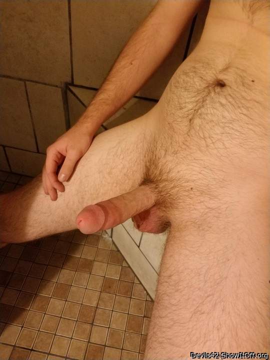 Damn ur hot...awesome cut cock