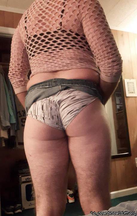 I wanna get my face up your ass