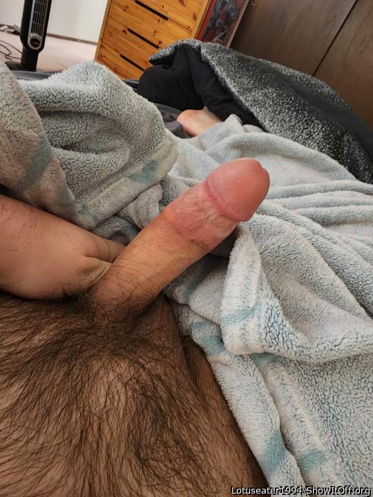 Horny after a long family vacay.