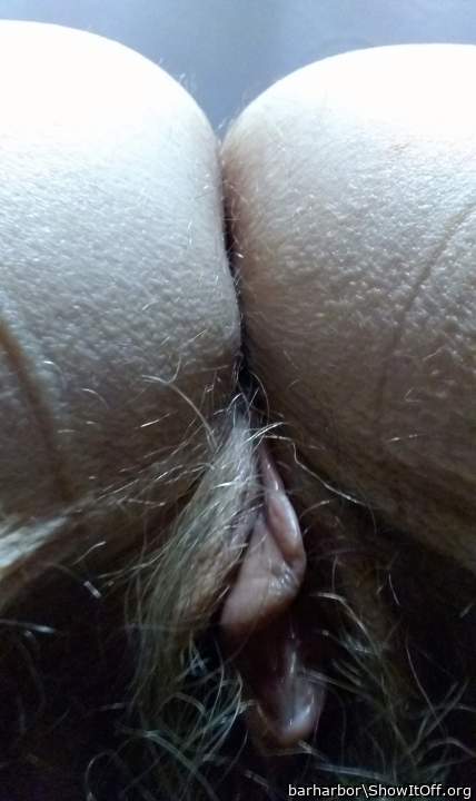 My piss wet pussy lips.