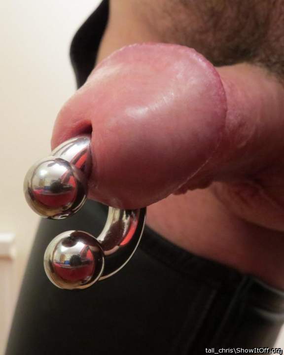 Gorgeous shape to your helmet, I could eat it! Love the gap 