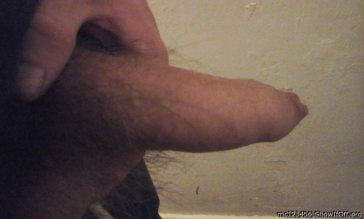 Photo of a bald-headed mouse from mc123456