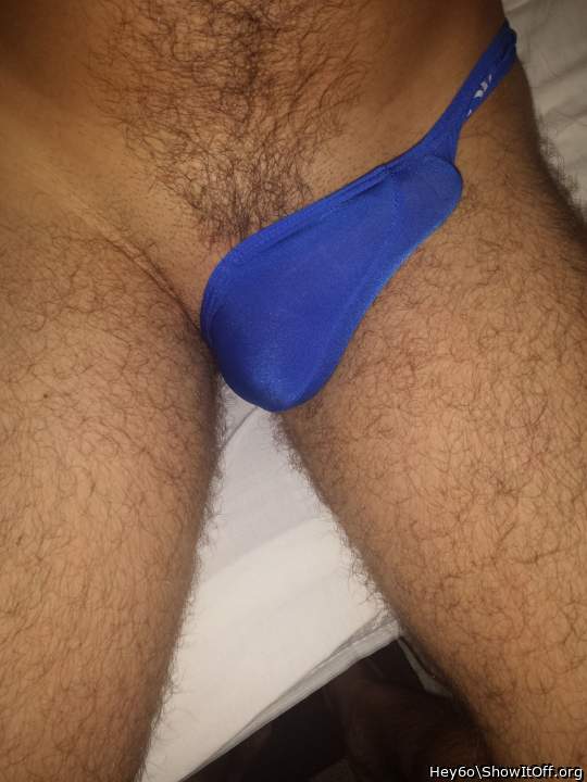 bela tanga azul. Parab�ns.