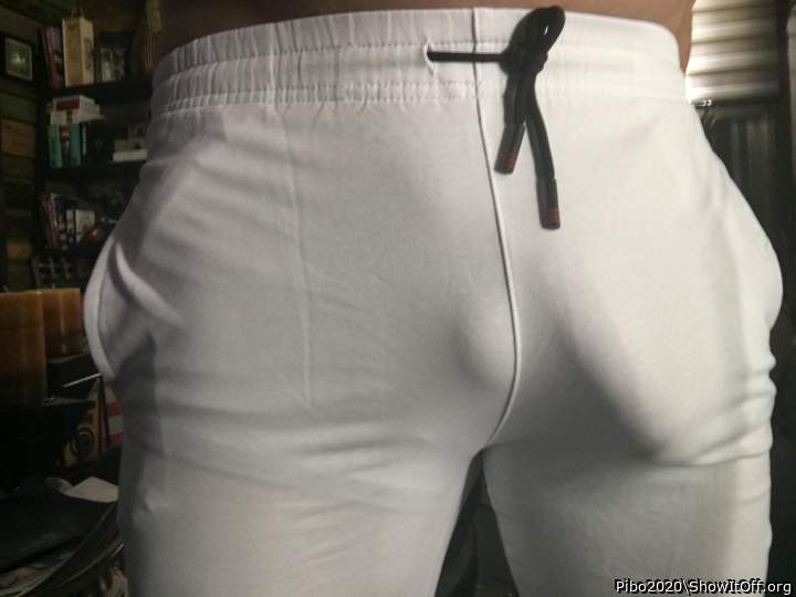 Very sexy bulge   