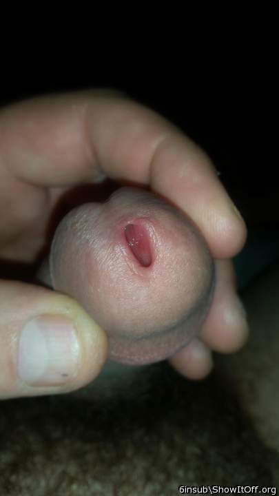 Love to poke my tongue in there