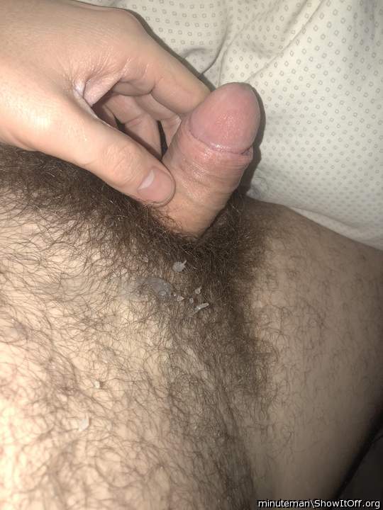 Cummiinngg in bed