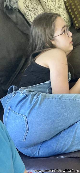 My wifes hot ass 18 year old niece! I want to pull her pants off and fuck her