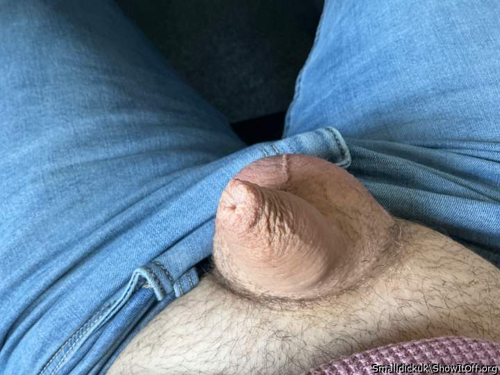 Yummmmmm....love to have a go with that lovely sexy beauty!!