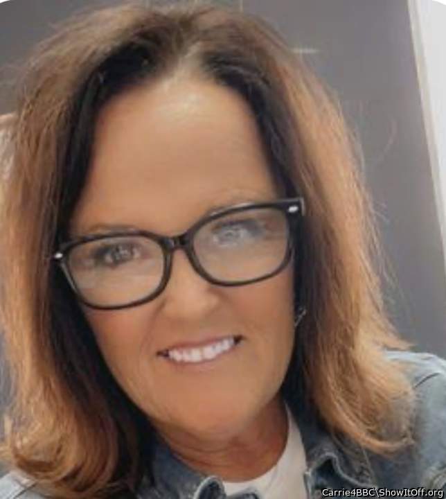 What a sexy smile!