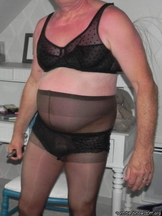 YOU ARE HOT I WILL BLOW YOU