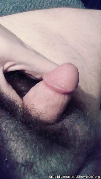 OMG -- let me suck that nice dicklet