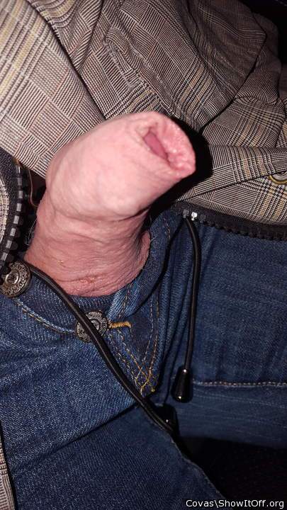 Photo of a jackhammer from covas