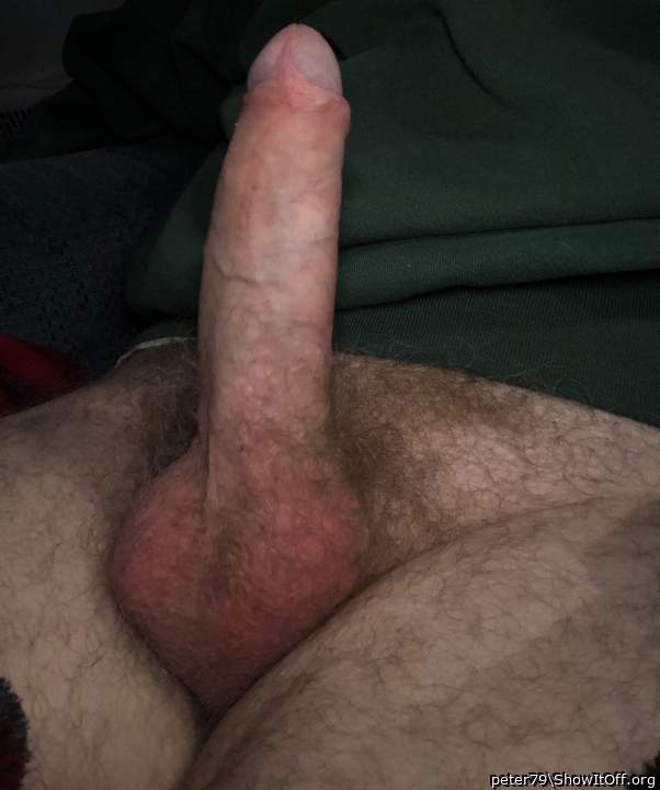 I'd love to worship, suck a load from your hot thick cock 