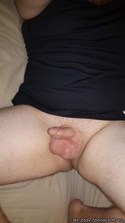 Photo of a dong from No_body_