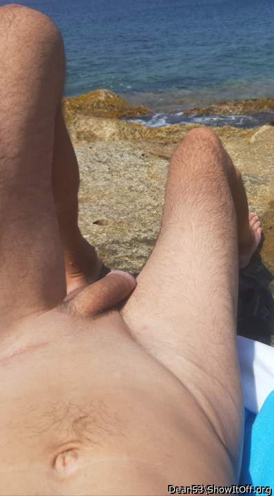 Love to be naked outdoor, where is the best nudist beach in 