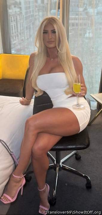 Photo of a jackhammer from Translover69