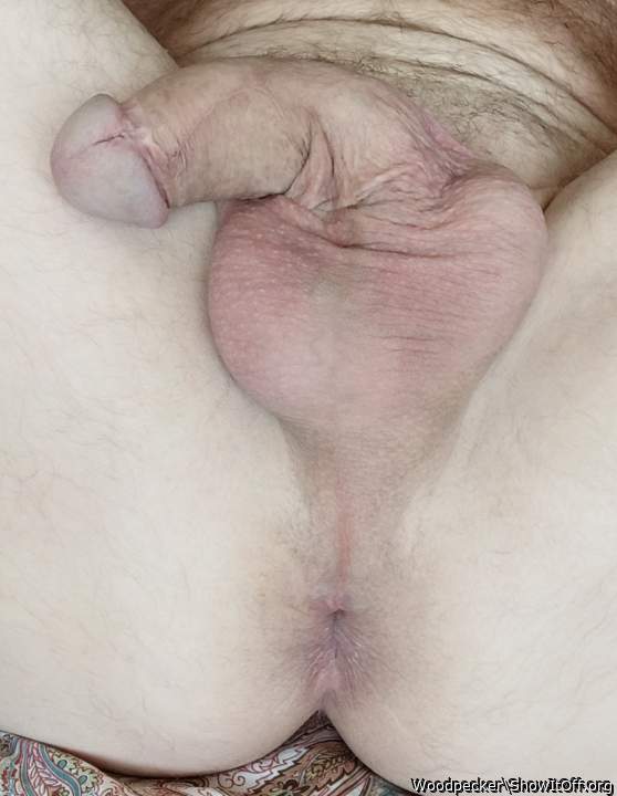 Beautiful sweet hole, nice to tongue it  