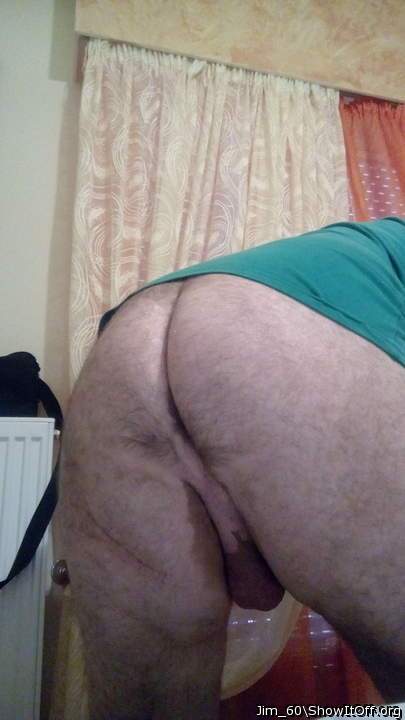 Let me give you a sloppy rimjob zaddy