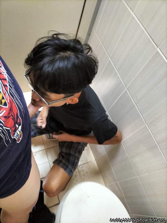 Toilet suck6