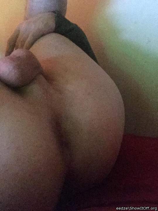 I wanna fuck that ass!