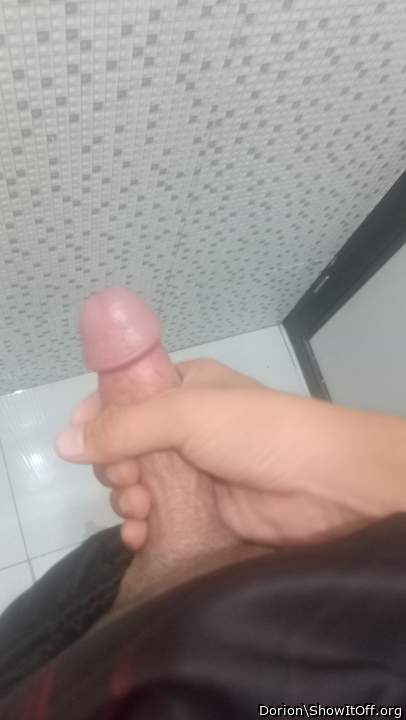 Nice dick and head.