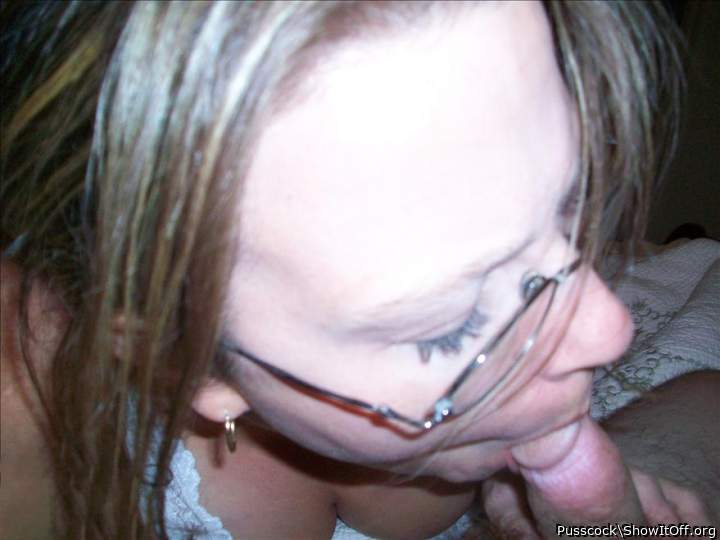 Photo of a purple headed monster from Pusscock