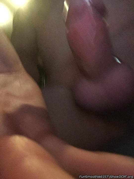 Photo of a dong from FunSmoothie6157
