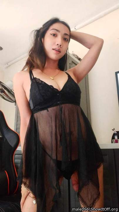 What a fantastically hot surprise in there 🔥😍