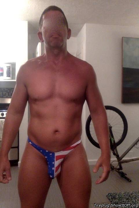 Hot body and bulge