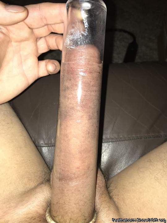 Photo of a pecker from feelthehorn