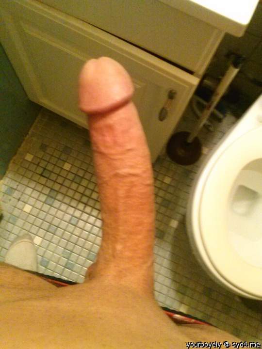 Photo of a phallus from Yourboyely