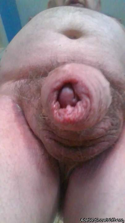 Mmmm daddy, thats so hot and sexy    