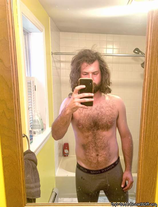 Mirror selfie bulge/imprint shot