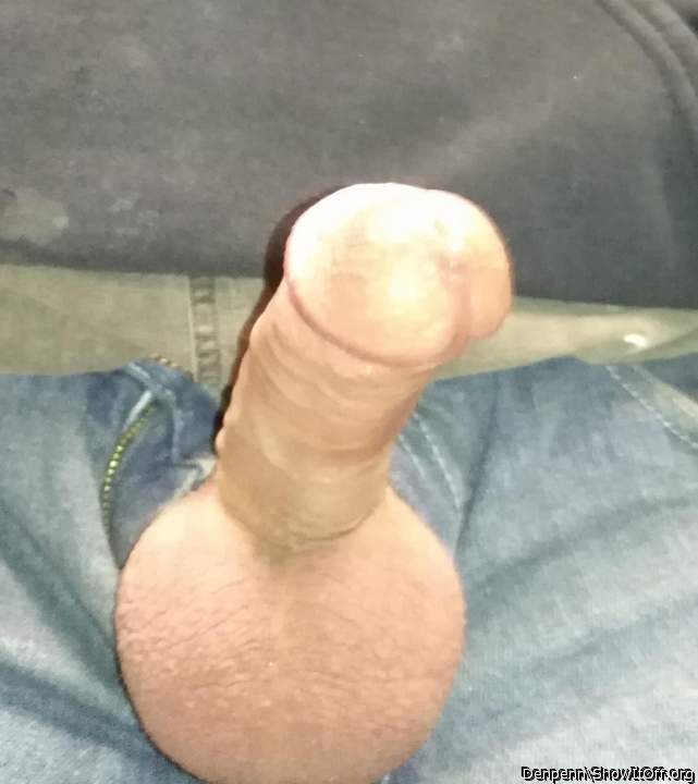 Photo of a hot dog from Denpenn