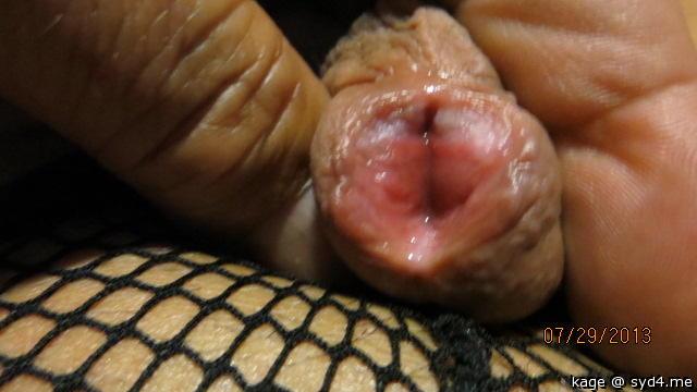 ...wow... love your cumslit... do you like to be tongue fuck