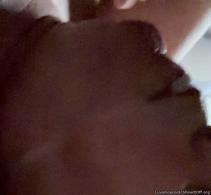 Facial cumshot