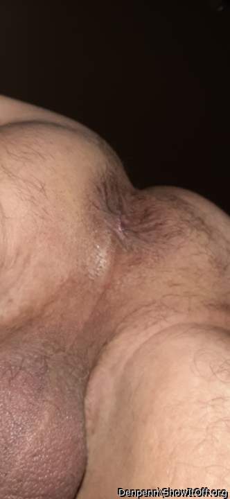 Makes my tongue and cock hard!      