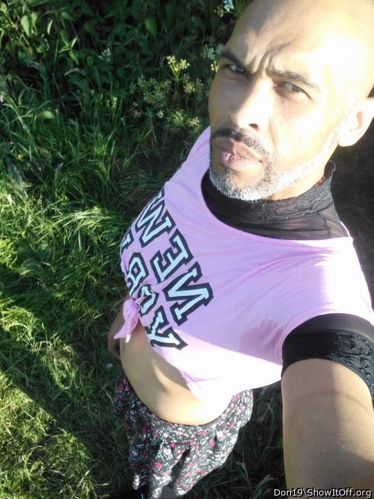 I love that outfit on you!