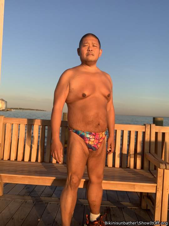 Photo of a middle leg from Bikinisunbather