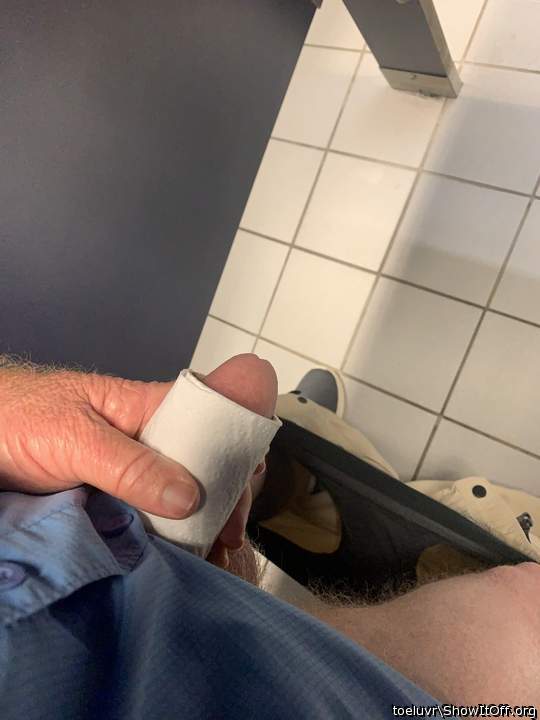 Photo of a dick from Toeluvr