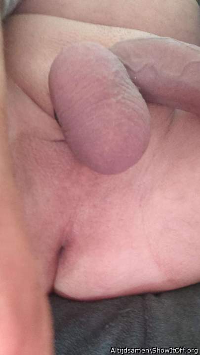 I would love to eat your ass then suck you dry then let you 