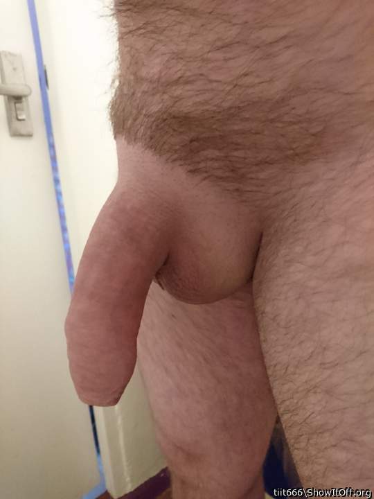 Im balls licking u with my tongue out and ur whole cock is g