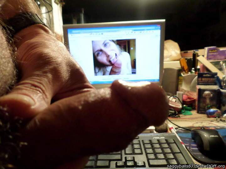 Horny looking at syd.com - [9-26-14-9909]