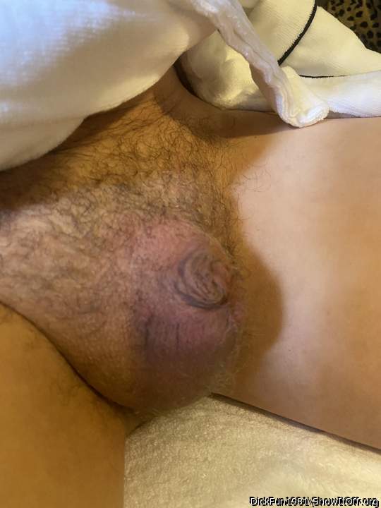 JOHN     WILL SICK THAT        COCK I AM A QUEER