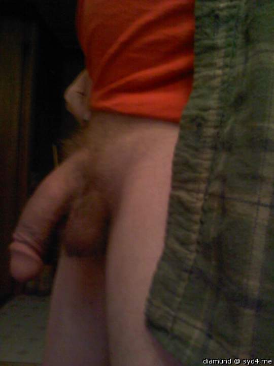 VERY,VERY AWESOME COCK! WOW WOULD LOVE TO SLOW SUCK THAT HOR