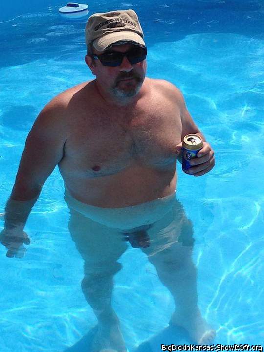 Lonewolf in the pool